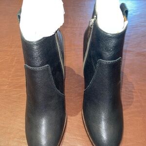 Coach Women Black Heeled Botties New size 6